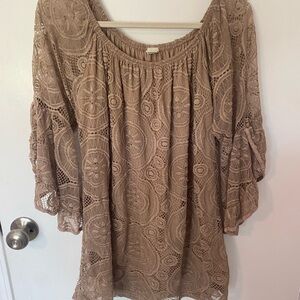 WinWin Lace Blouse in Tan